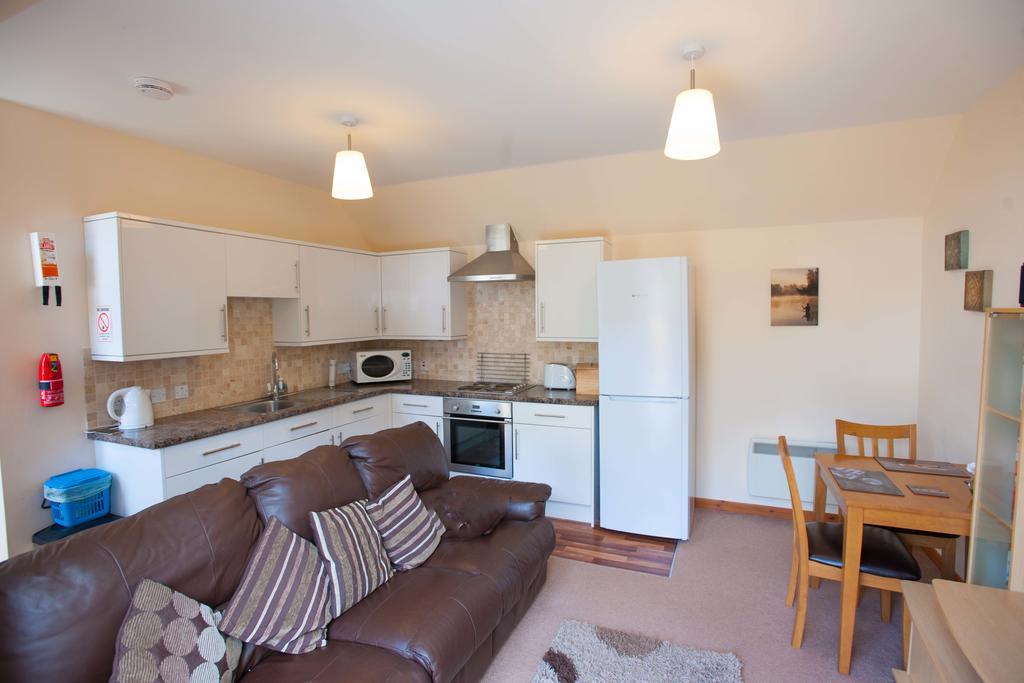 Glenernan Self Catering Cottages Ballater Buitenkant foto